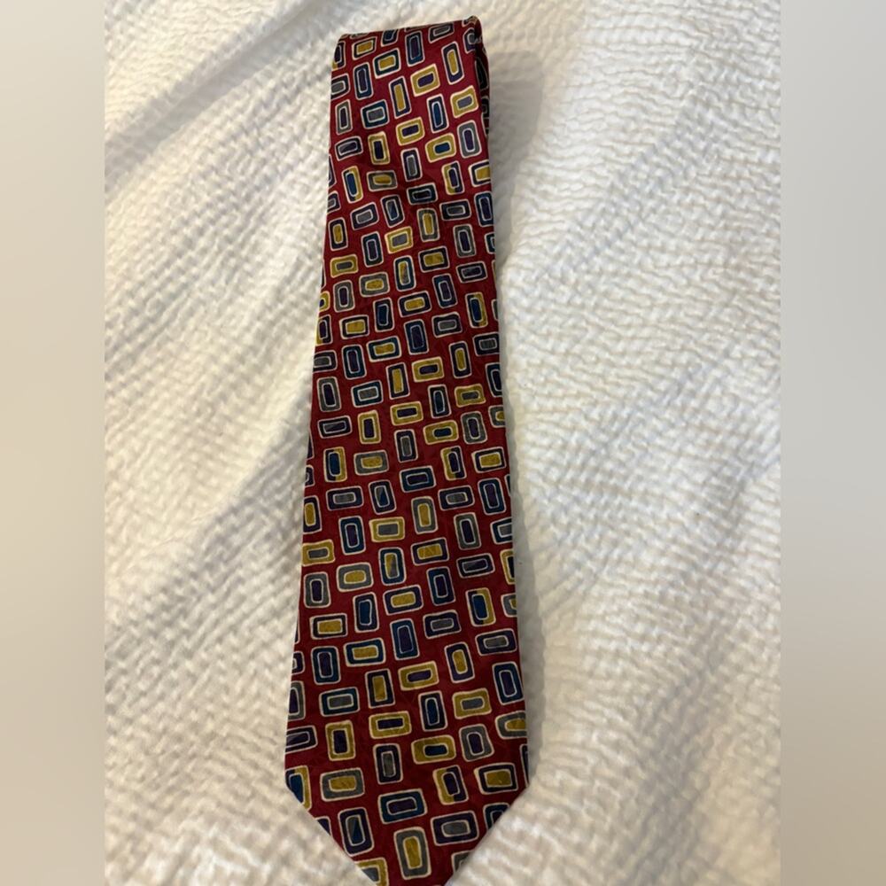Ferrell Reed 100% Silk Burgundy/Gold Geometric Tie Vintage